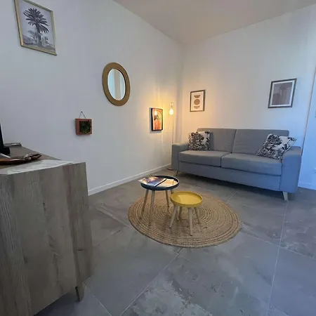 Studio Climatise 2-4 Pers Avec Terrasse Et Parking, Bord De Mer A Borgo - Fr-1-650-29 * Borgo (Corsica)