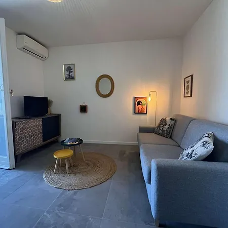 Studio Climatise 2-4 Pers Avec Terrasse Et Parking, Bord De Mer A Borgo - Fr-1-650-29 Lägenhet Borgo (Corsica)