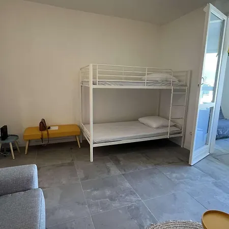 Studio Climatise 2-4 Pers Avec Terrasse Et Parking, Bord De Mer A Borgo - Fr-1-650-29 Apartman